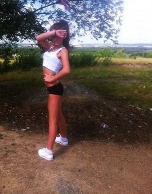 Rhiannon (25) | New York No-Strings Dating and Messaging