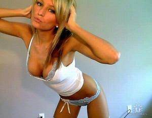 Adult dating profile photo of Rebecca (25) in Washington