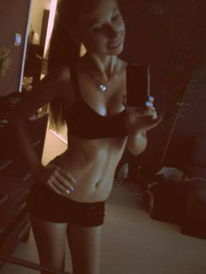 Connect with Alecia (21) in Texas | Adult Dating