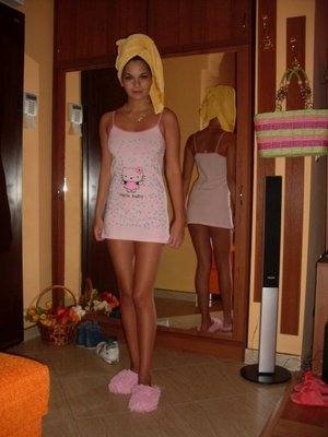 Meredith (24) in Maine | Private Adult Dating Profile