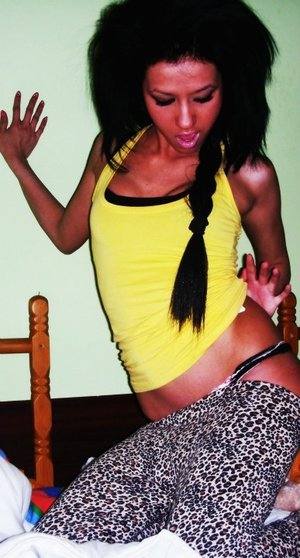 Meet Mikaela (28) from Ontario | DTF Tonight