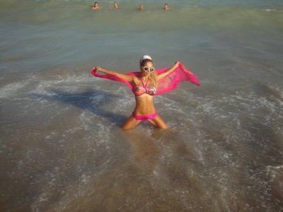 Dahlia, 24 in Pennsylvania | Casual Dating and Private Chat