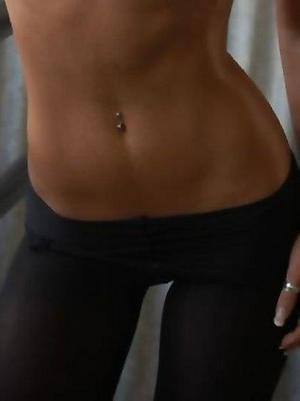 Gina (18) in Ontario | Fast Casual Dating