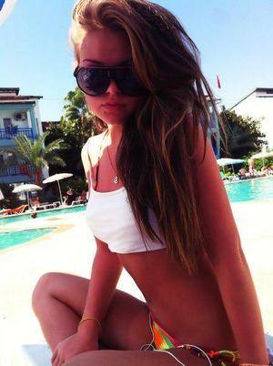 Meet Ember (25) from Washington | DTF Tonight