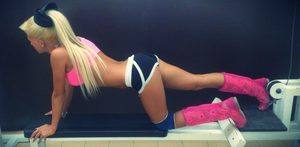 Meet Adrianna (21) from Ontario | DTF Tonight