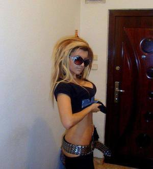Christiana, 19 | Indiana Discreet Dating and Casual Fun