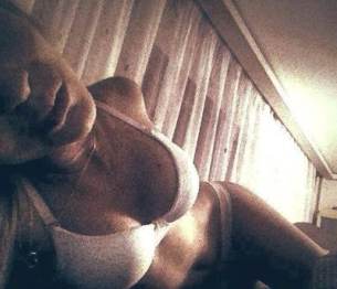 Adriana, 28, casual dating profile photo in Ontario