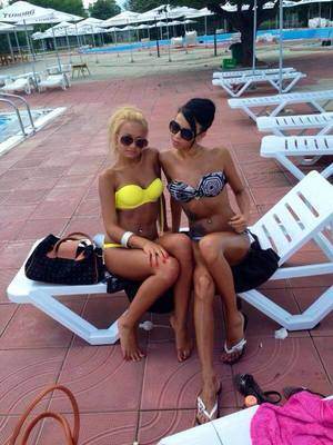 Mara, 28, profile image for Illinois dating page