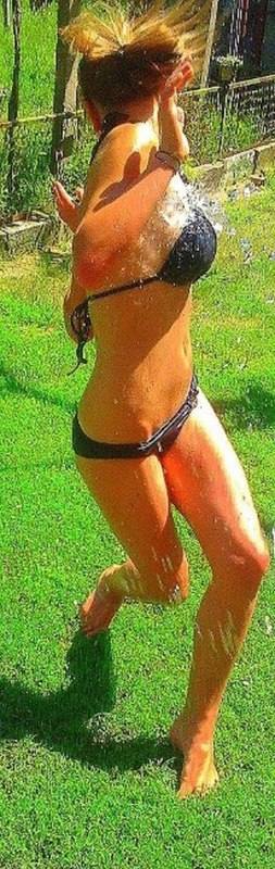 Adult dating profile photo of Hayley (27) in Fort McMurray, ALB