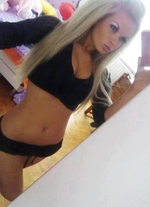 Ginette from  is looking for adult webcam chat