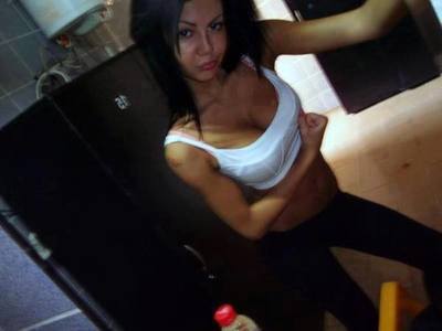 Meet local singles like Oleta from Chelan Falls, Washington who want to fuck tonight