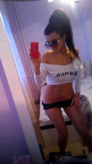 Celena from East Wenatchee, Washington is looking for adult webcam chat