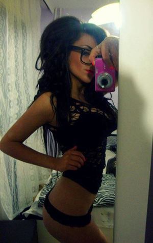 Elisa from Satsop, Washington is looking for adult webcam chat