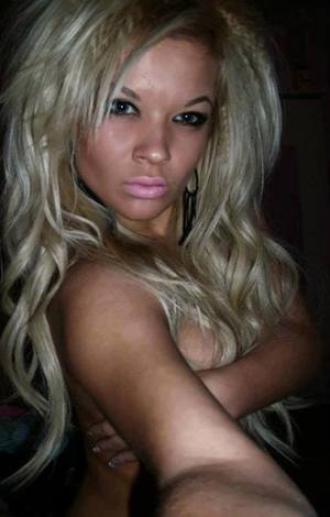 Lilliana from Palmer, Kansas is looking for adult webcam chat