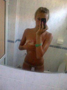 Evie from Rhode Island is the best local fuck buddy you can ever find