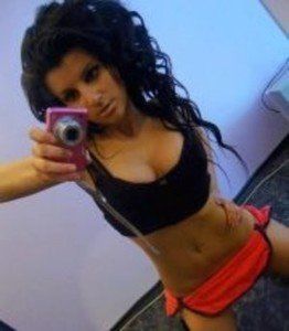 Eliana is a cheater looking for a guy like you!